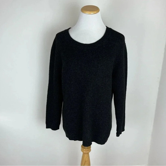 VINCE Waffle Weave Yak Wool Blend Crewneck Sweater Size XS Black - Picture 1 of 9